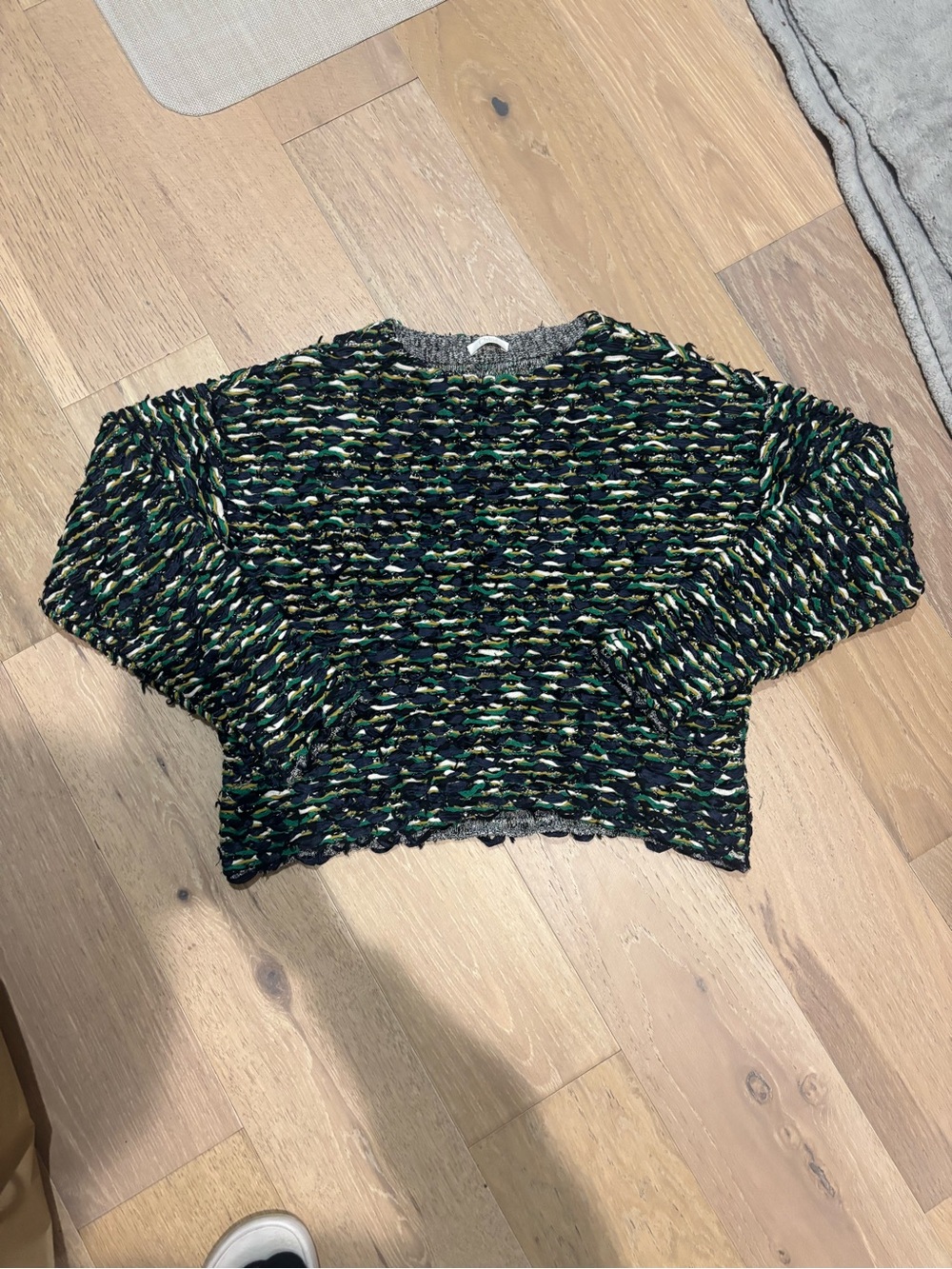 NWOT Chloe Textured Knit Cropped Sweater in Green Multi